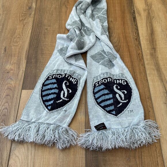 Sporting Kansas City KC Soccer Game Sports Scarf Blue Fall Winter Unisex Cold We - Picture 2 of 2